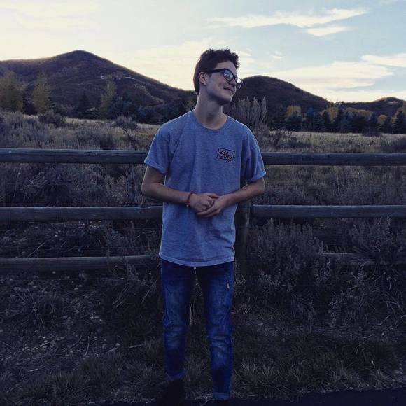 Meet your Posher, Dominic - Picture 1 of 1